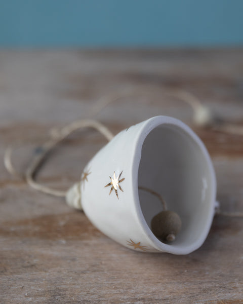 GOLD STAR BELL - WHITE CLAY - CLEAR GLAZE