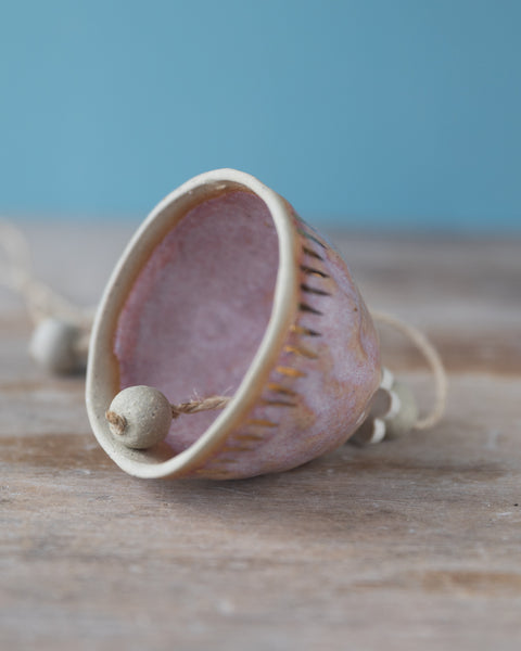 GOLD DASH BELL - SANDY CLAY - LILAC GLAZE