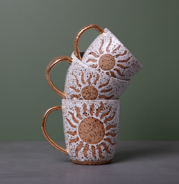 SOL MUG - GOLD HANDLE - SPECKLED CLAY - S/M/L