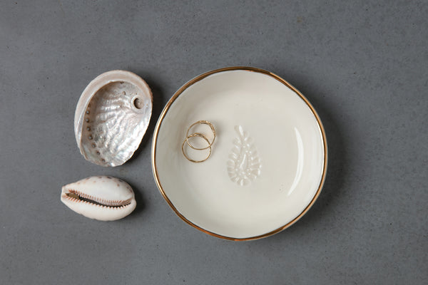 PAISLEY BOWL - WHITE CLAY