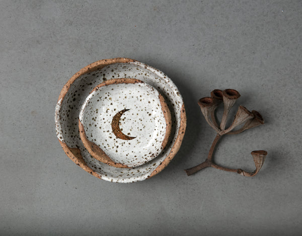 CRESCENT MOON BOWL - SPECKLED CLAY