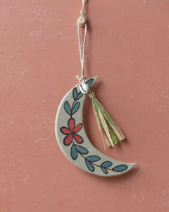 WALL HANGING 10