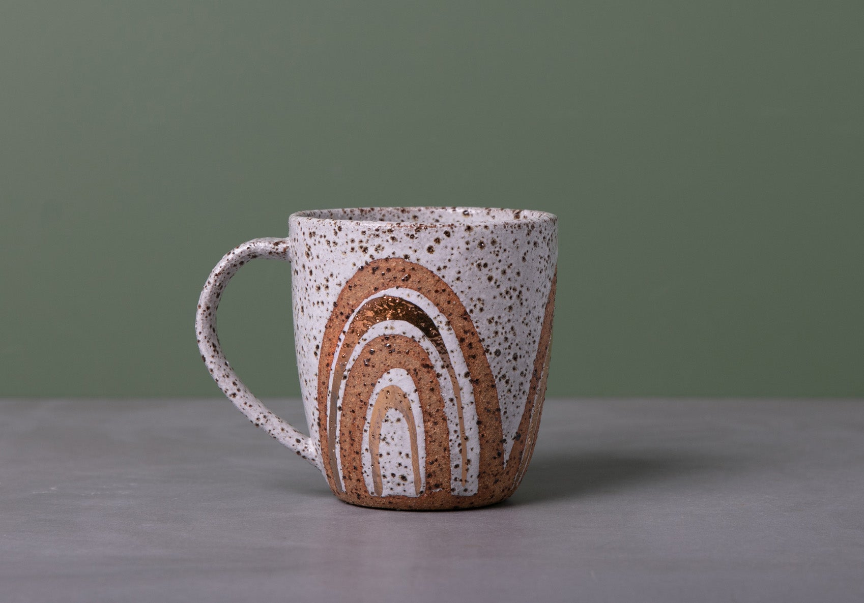GOLD RAINBOW MUG  - SPECKLED CLAY - S/M/L
