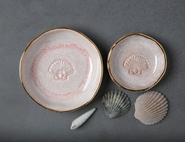 SCALLOP BOWL - WHITE CLAY - PINK OPAL GLAZE