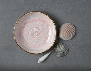 SCALLOP BOWL - WHITE CLAY - PINK OPAL GLAZE