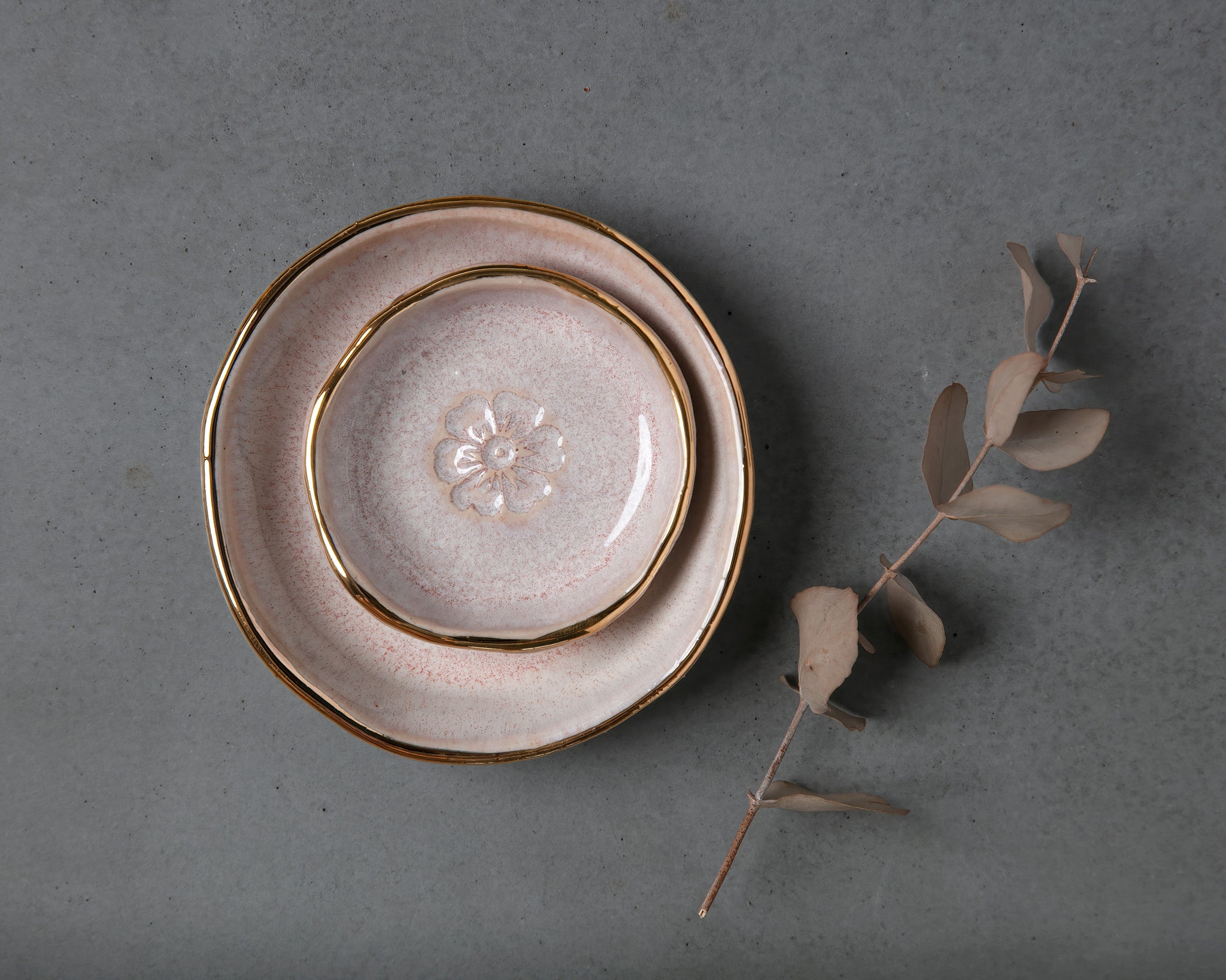 FLOWER BOWL - WHITE CLAY - PINK OPAL GLAZE