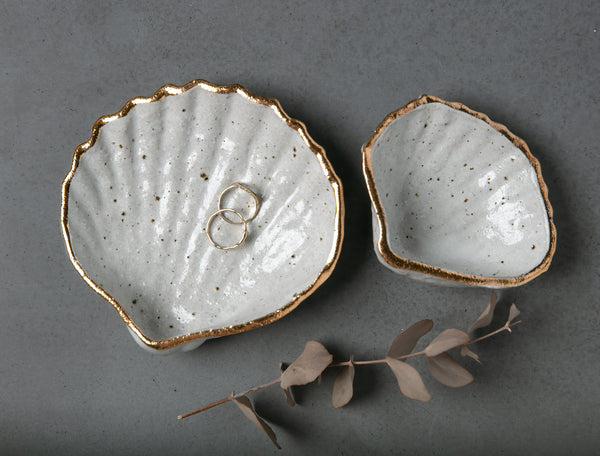 COCKLE SHELL BOWL - SANDY CLAY - SMALL/MEDIUM