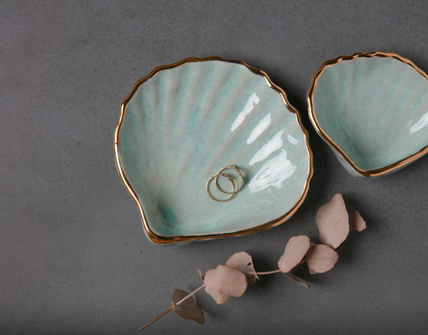 COCKLE SHELL BOWL - MINT GLAZE - WHITE CLAY - SMALL/MEDIUM