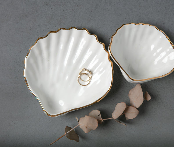 COCKLE SHELL BOWL - WHITE CLAY - SMALL/MEDIUM