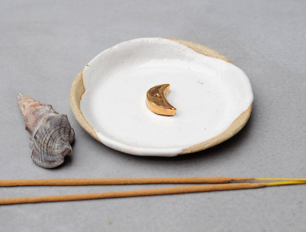 GOLD MOON INCENSE HOLDER - WHITE GLAZE - SANDY CLAY