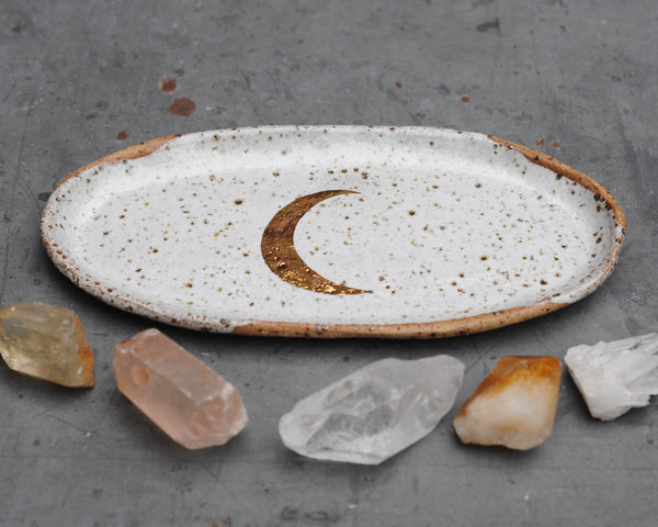 CRESCENT MOON PLATE - SPECKLED CLAY